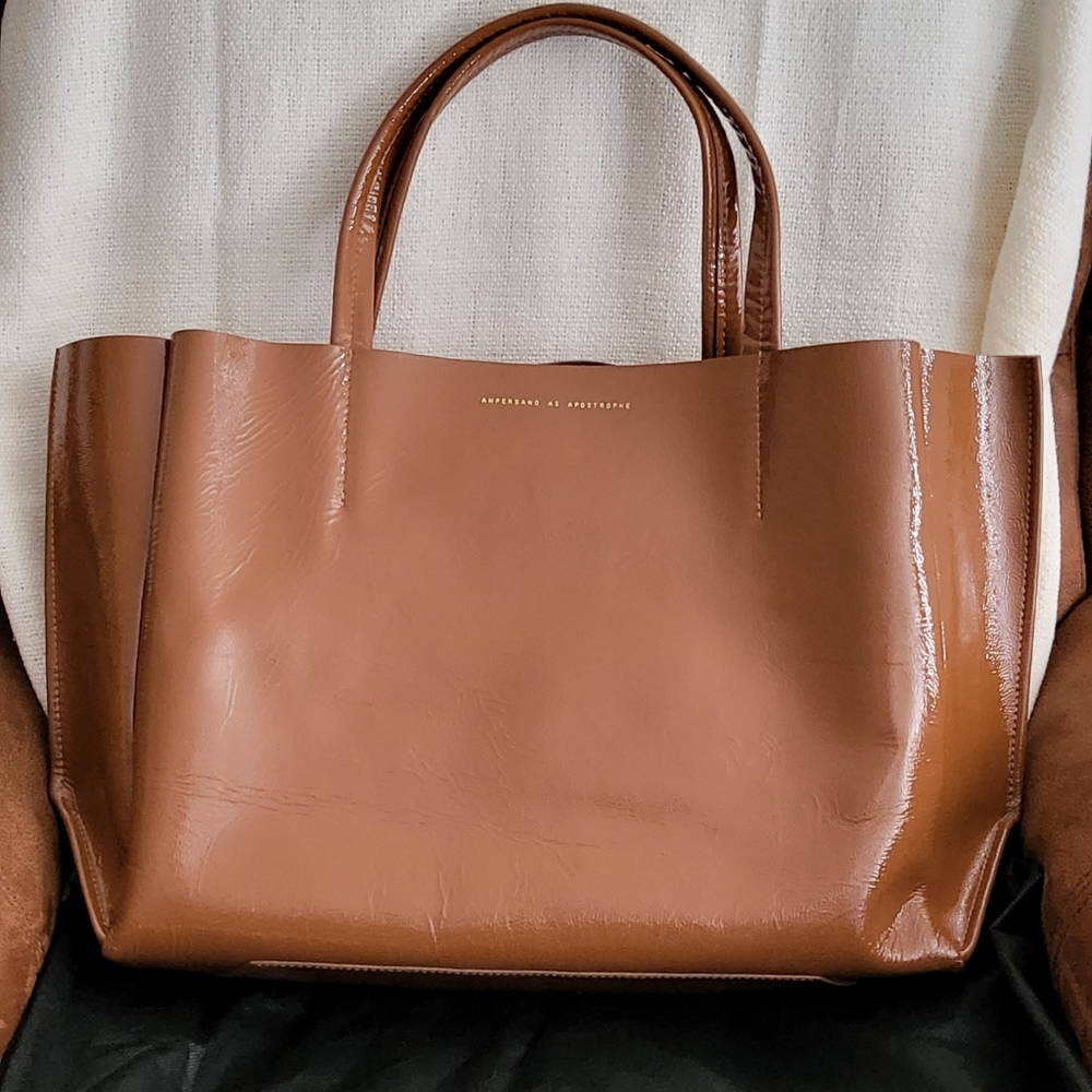 Ampersand as Apostrophe Sideways tote